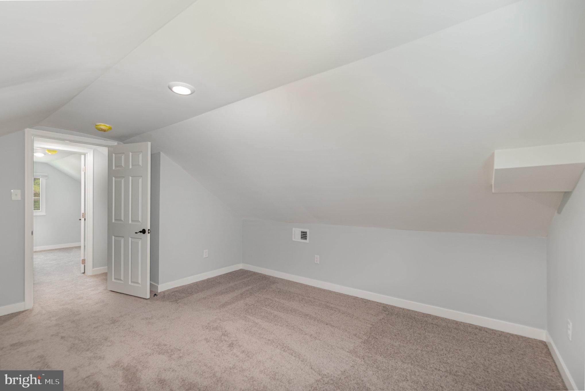 1205 North Point Road Dundalk, MD 21222 - Photo 19 of 19 an empty room with an empty space