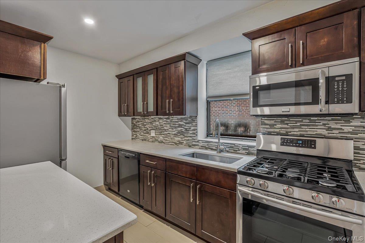 7423 Ridge Boulevard, Unit 6C Brooklyn, NY 11209 - Photo 2 of 21