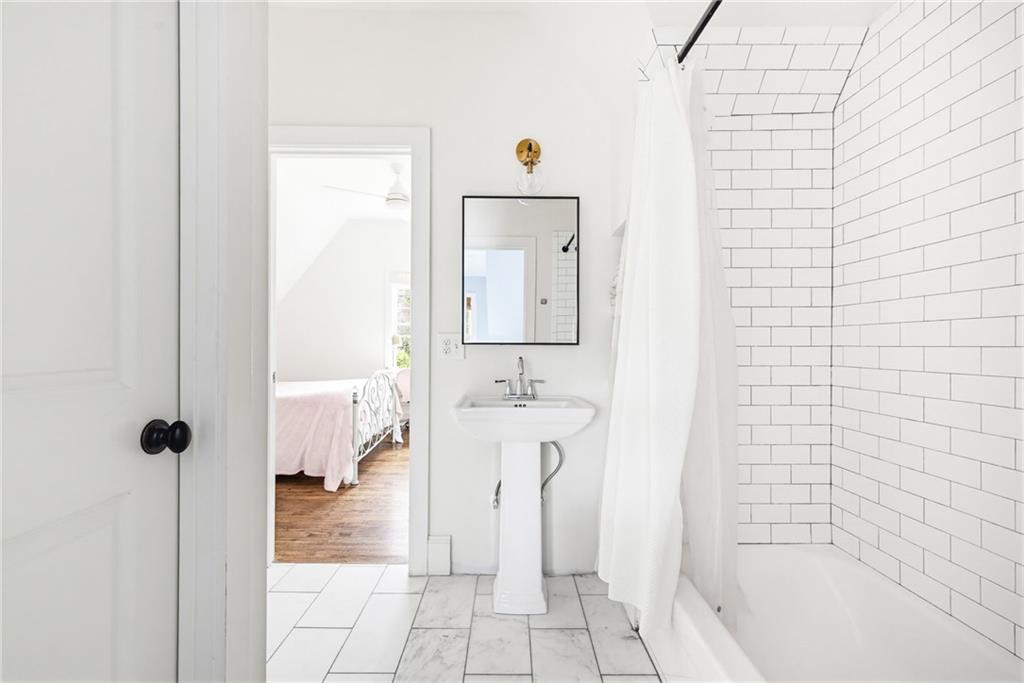 220 Mt Vernon Drive Decatur, GA 30030 - Photo 21 of 25