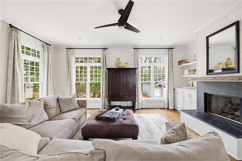 220 Mt Vernon Drive Decatur, GA 30030 - Photo 10 of 25