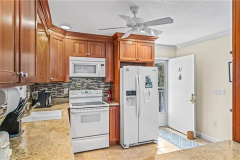 $299,900 | 5400 Highway A1a, Unit D31, Vero Beach, FL 32963