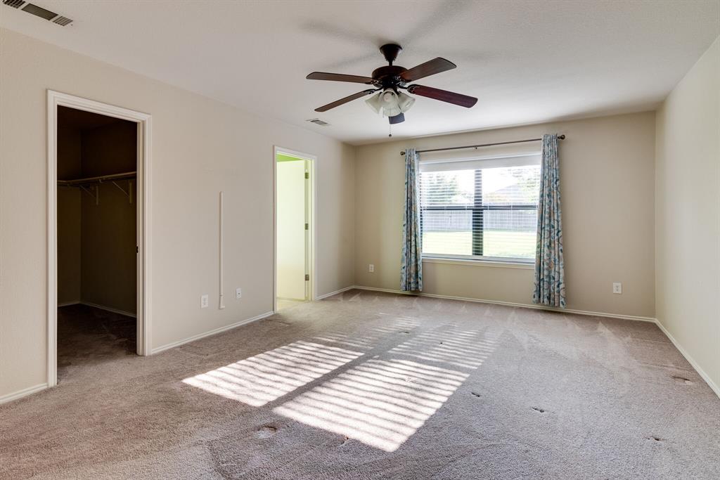 13048 Fencerow Road Fort Worth, TX 76244 - Photo 16 of 29