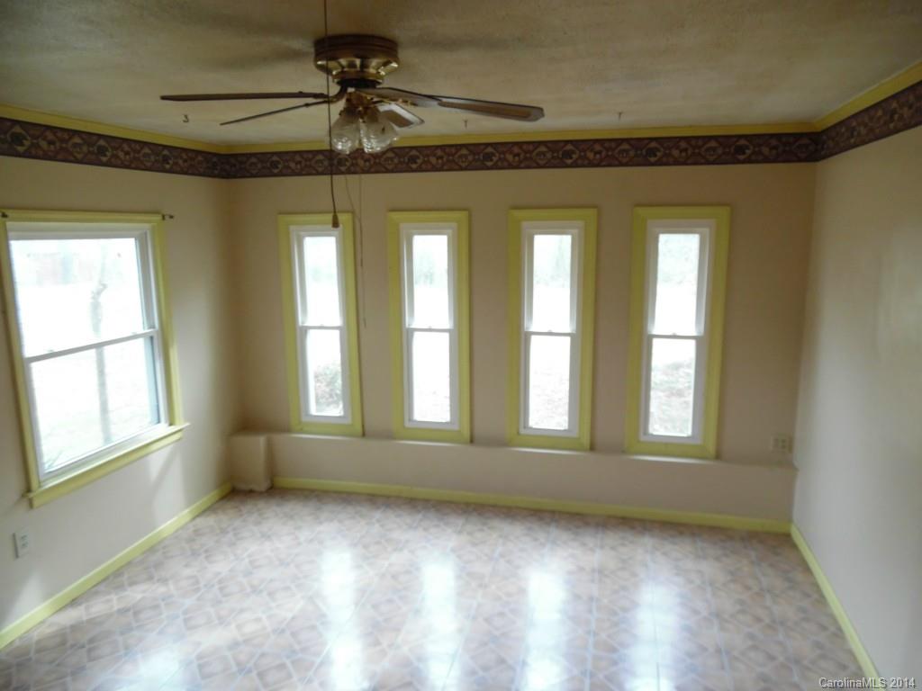 7077 Long Island Road, Unit 3 Catawba, NC 28609 - Photo 12 of 23 Gallery Image 12