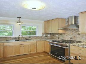 11 Pineview Road Asheville, NC 28804 - Photo 7 of 14 Gallery Image 7