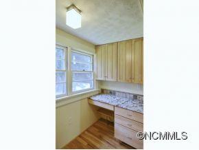 11 Pineview Road Asheville, NC 28804 - Photo 9 of 14 Gallery Image 9