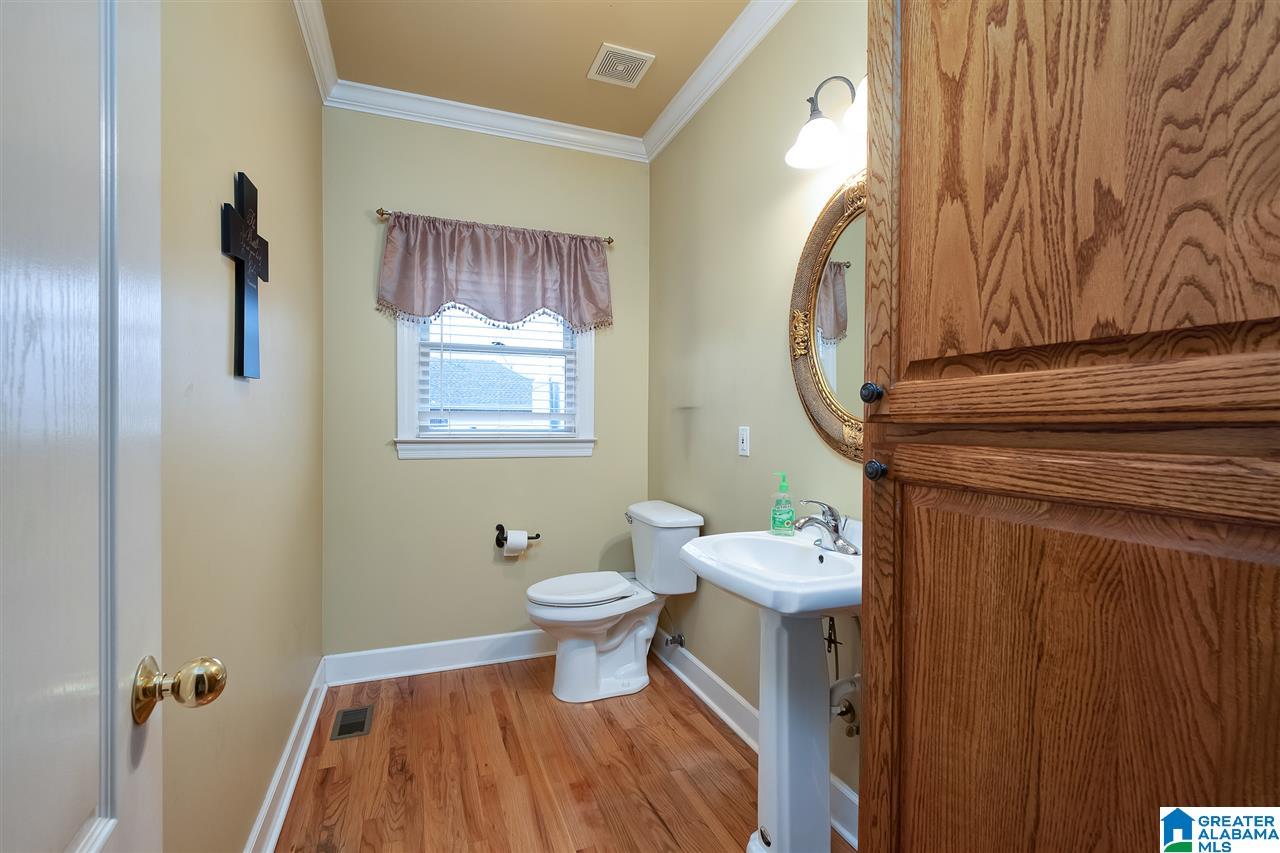 402 Fieldcrest Street Hartselle, AL 35640 - Photo 30 of 44