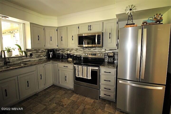 4445 Elimsport Road Montgomery, PA 17752 - Photo 13 of 35 Gallery Image 13