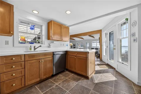 $3,500,000 | 68 Rossini Road, Westerly, RI 02891