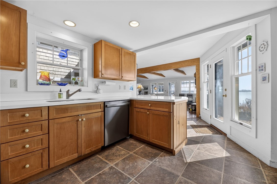 68 Rossini Road Westerly, RI 02891 - Photo 17 of 50