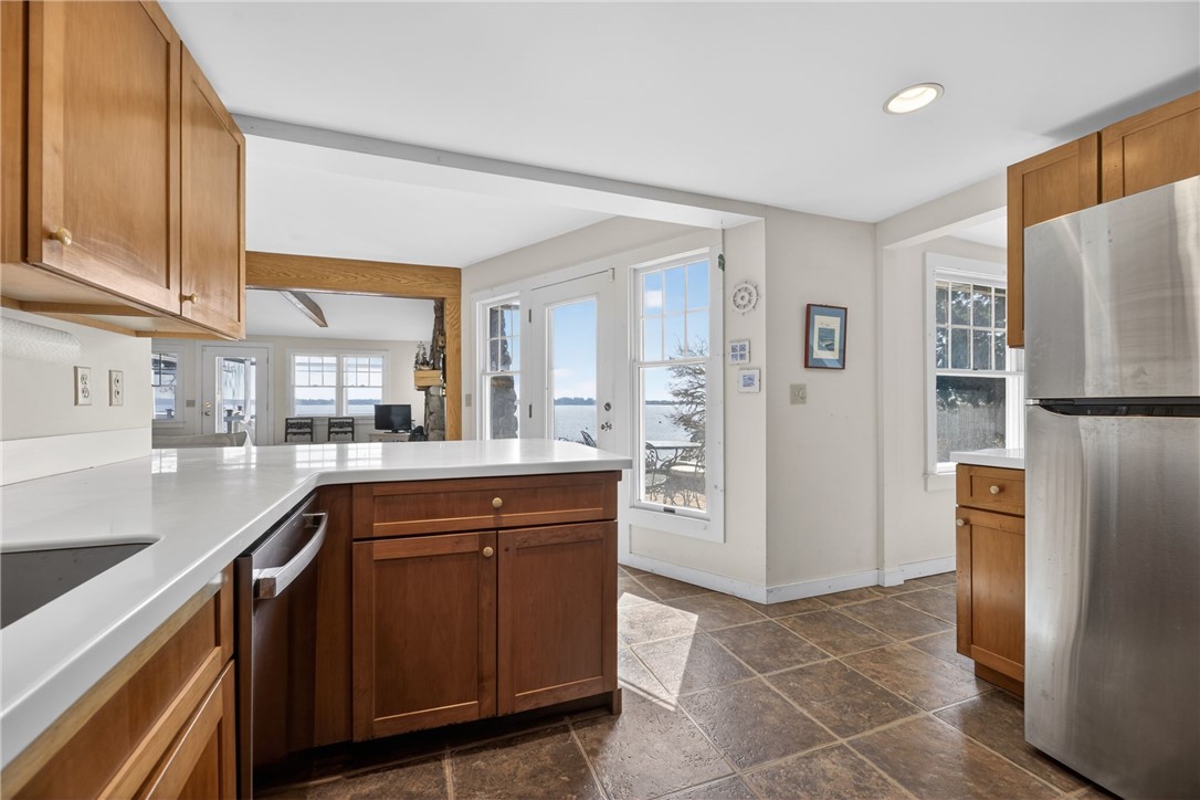 68 Rossini Road Westerly, RI 02891 - Photo 18 of 50