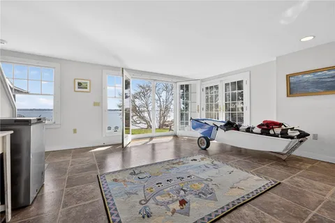 $3,500,000 | 68 Rossini Road, Westerly, RI 02891