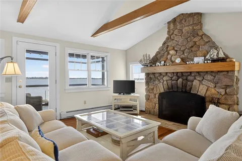 $3,500,000 | 68 Rossini Road, Westerly, RI 02891