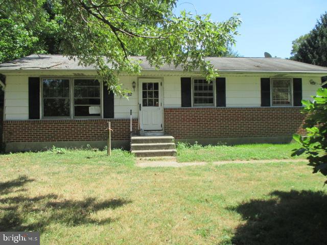 82 North Hook Road Pennsville, NJ 08070 - Photo 2 of 15