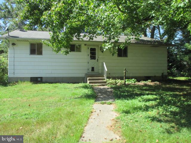 82 North Hook Road Pennsville, NJ 08070 - Photo 3 of 15