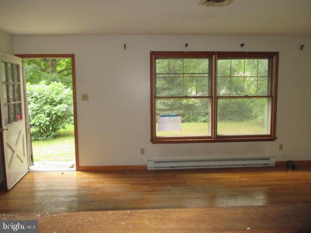 82 North Hook Road Pennsville, NJ 08070 - Photo 6 of 15