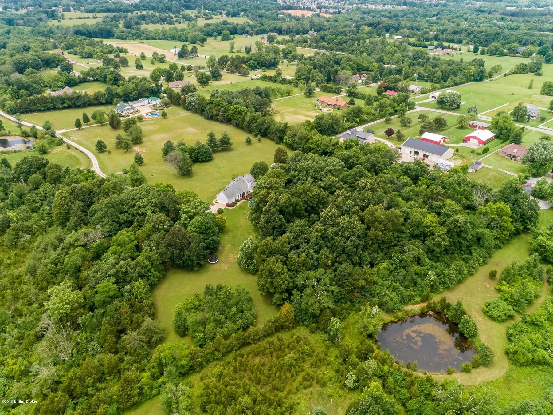 9411 Frohlich Road Louisville, KY 40291 - Photo 10 of 64 0109411 Frohlich Rd - INTERNET
