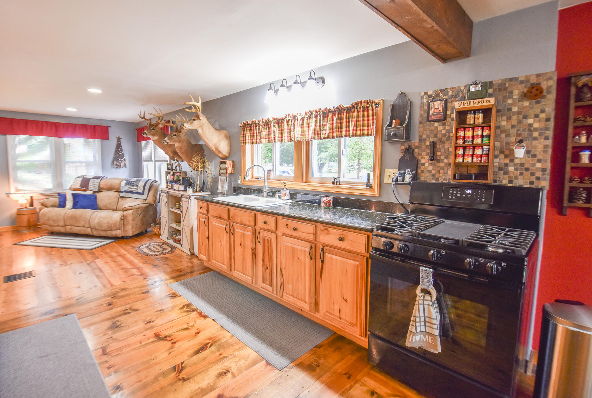 2320 Hemlock Road Quincy, MI 49082 - Photo 11 of 50 DSC_0092