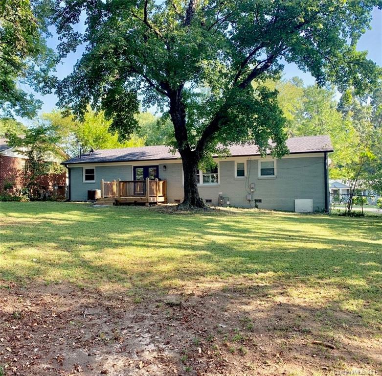 3909 Farmview Road Charlotte, NC 28205 - Photo 2 of 20