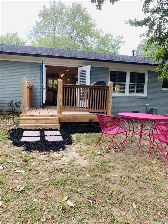 3909 Farmview Road Charlotte, NC 28205 - Photo 3 of 20