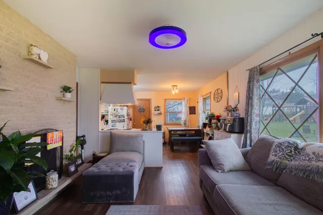 $299,900 | 2 Riverdale Circle, Watertown, WI 53094