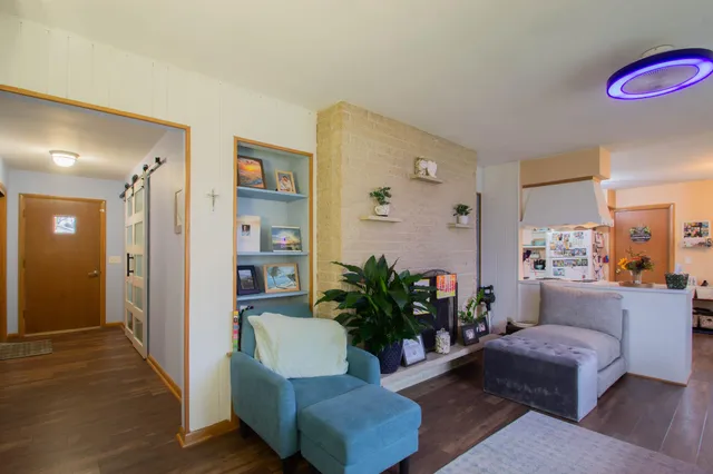 $299,900 | 2 Riverdale Circle, Watertown, WI 53094