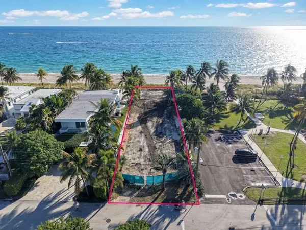 $7,800,000 | 2900 North Atlantic Boulevard, Fort Lauderdale, FL 33308