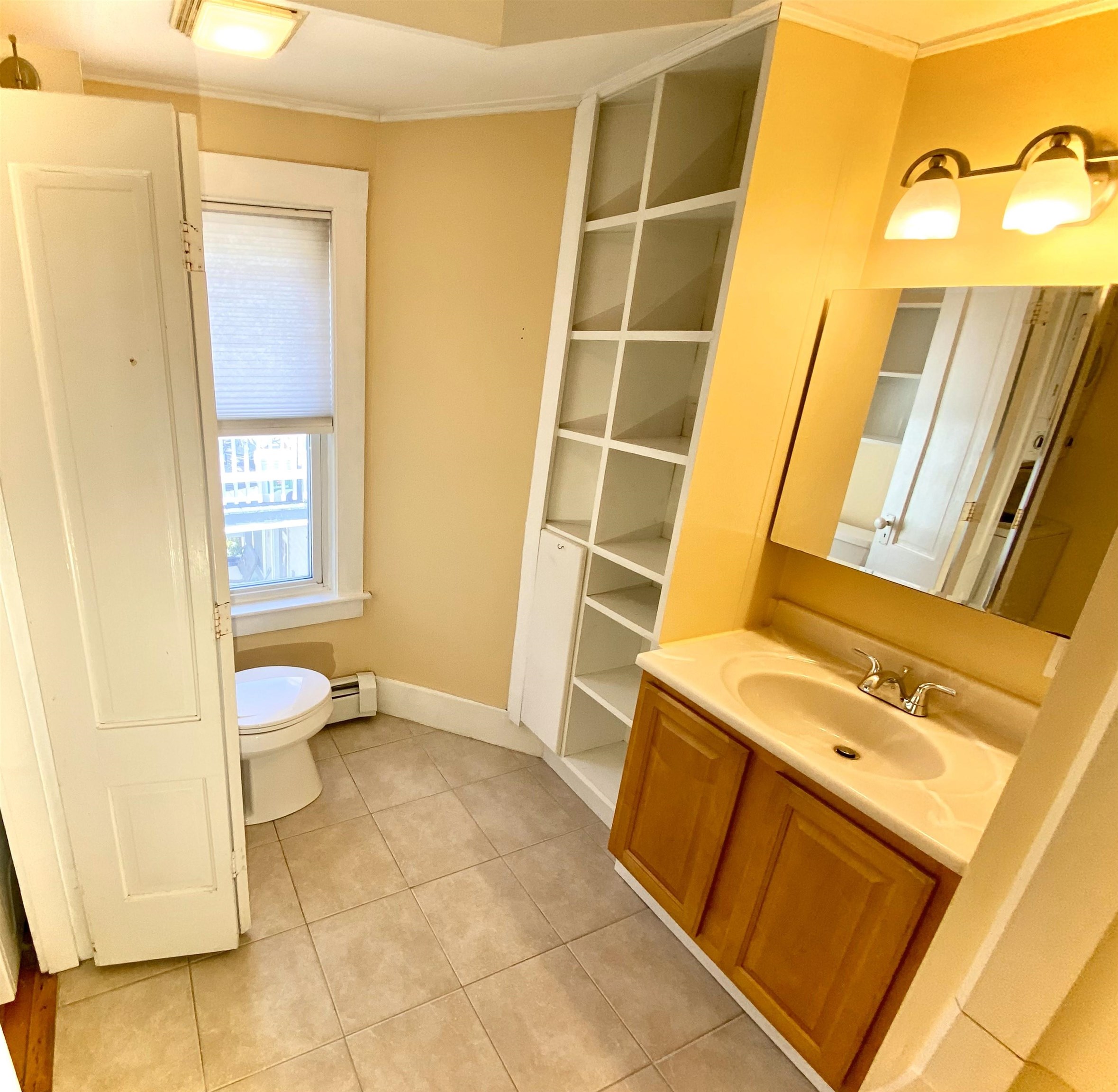 734 Kearsarge Road, Unit 5 Conway, NH 03845 - Photo 5 of 36
