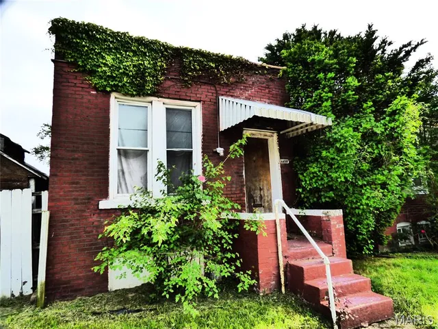 $475,000 | 4458 Swan Avenue, St. Louis, MO 63110
