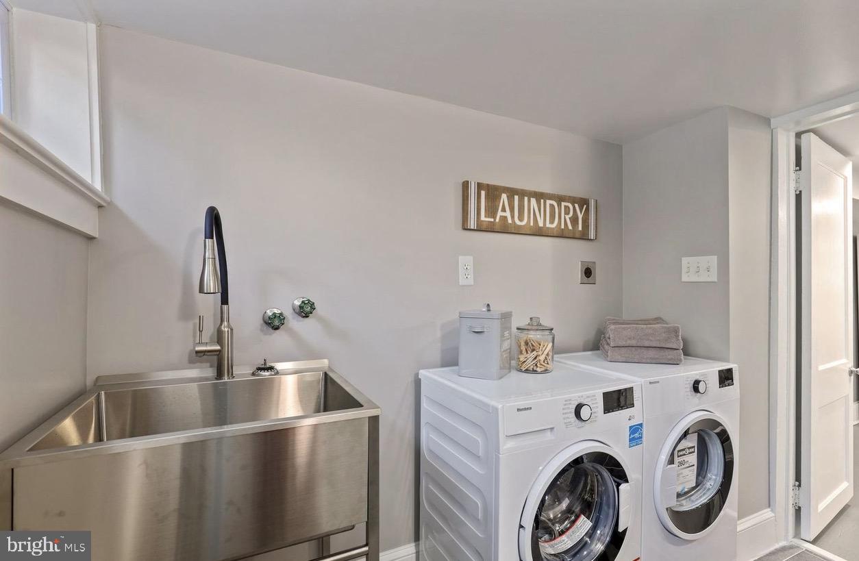 148 Todd Place Northeast Washington, DC 20002 - Photo 31 of 44 a utility room with dryer and washer