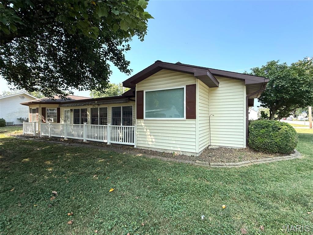 290 North Elm Street Breese, IL 62230 - Photo 18 of 65