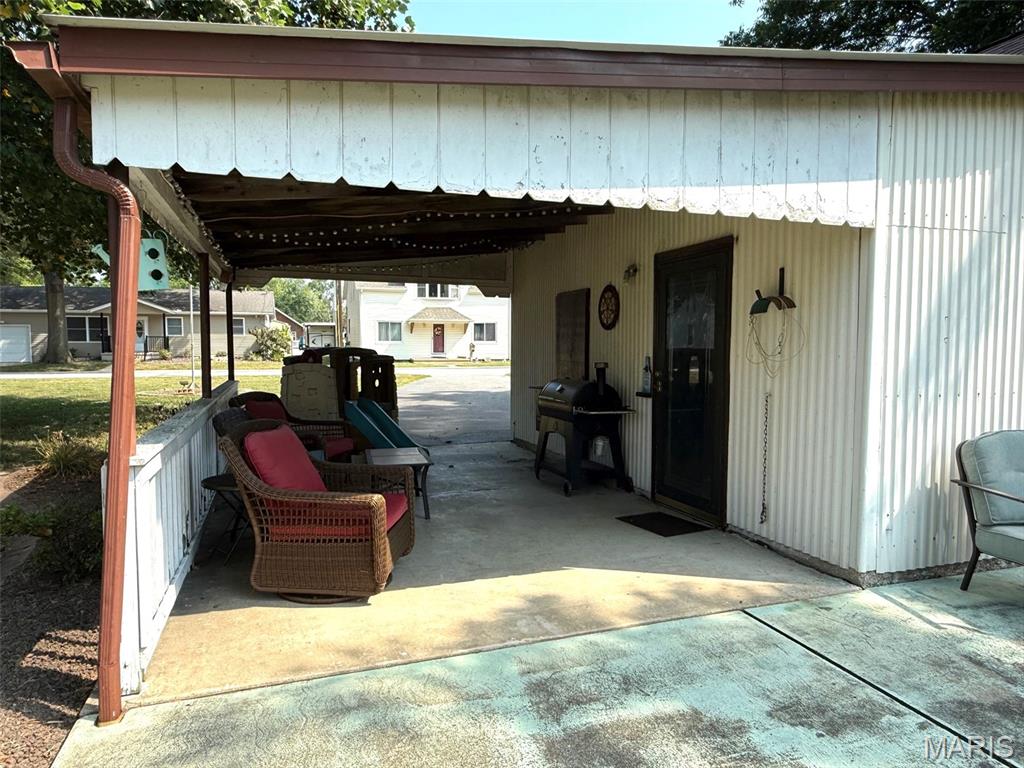 290 North Elm Street Breese, IL 62230 - Photo 9 of 65