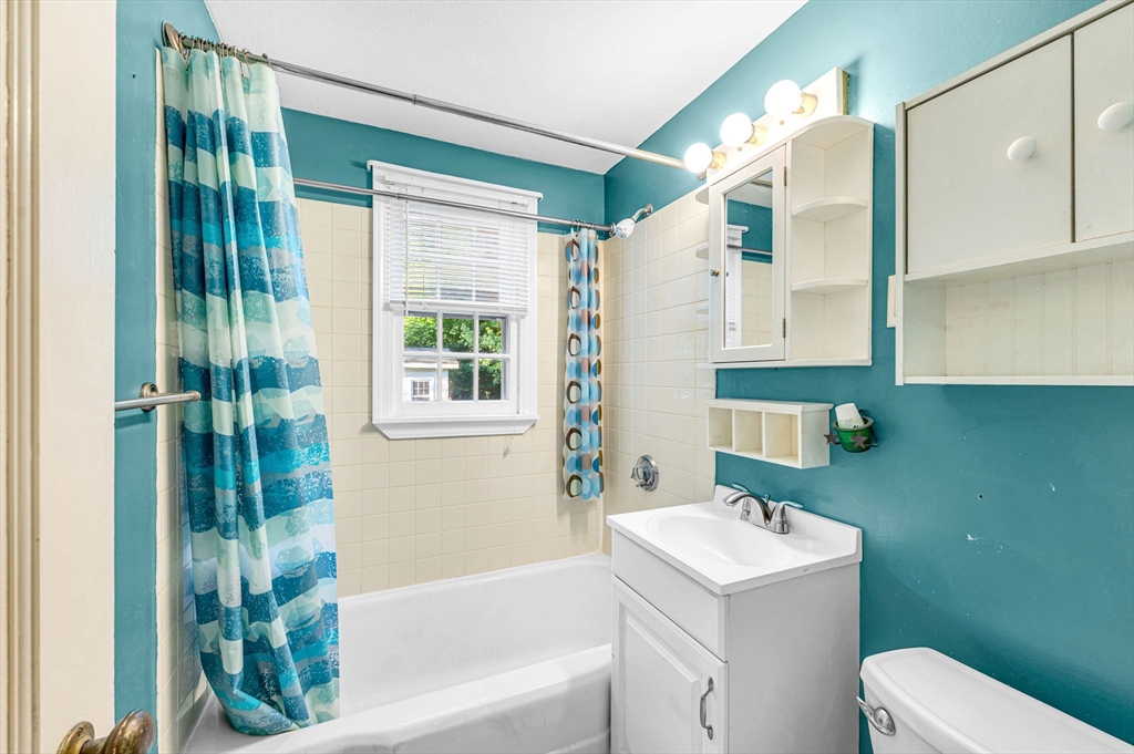 544 Springfield Street Wilbraham, MA 01095 - Photo 17 of 29