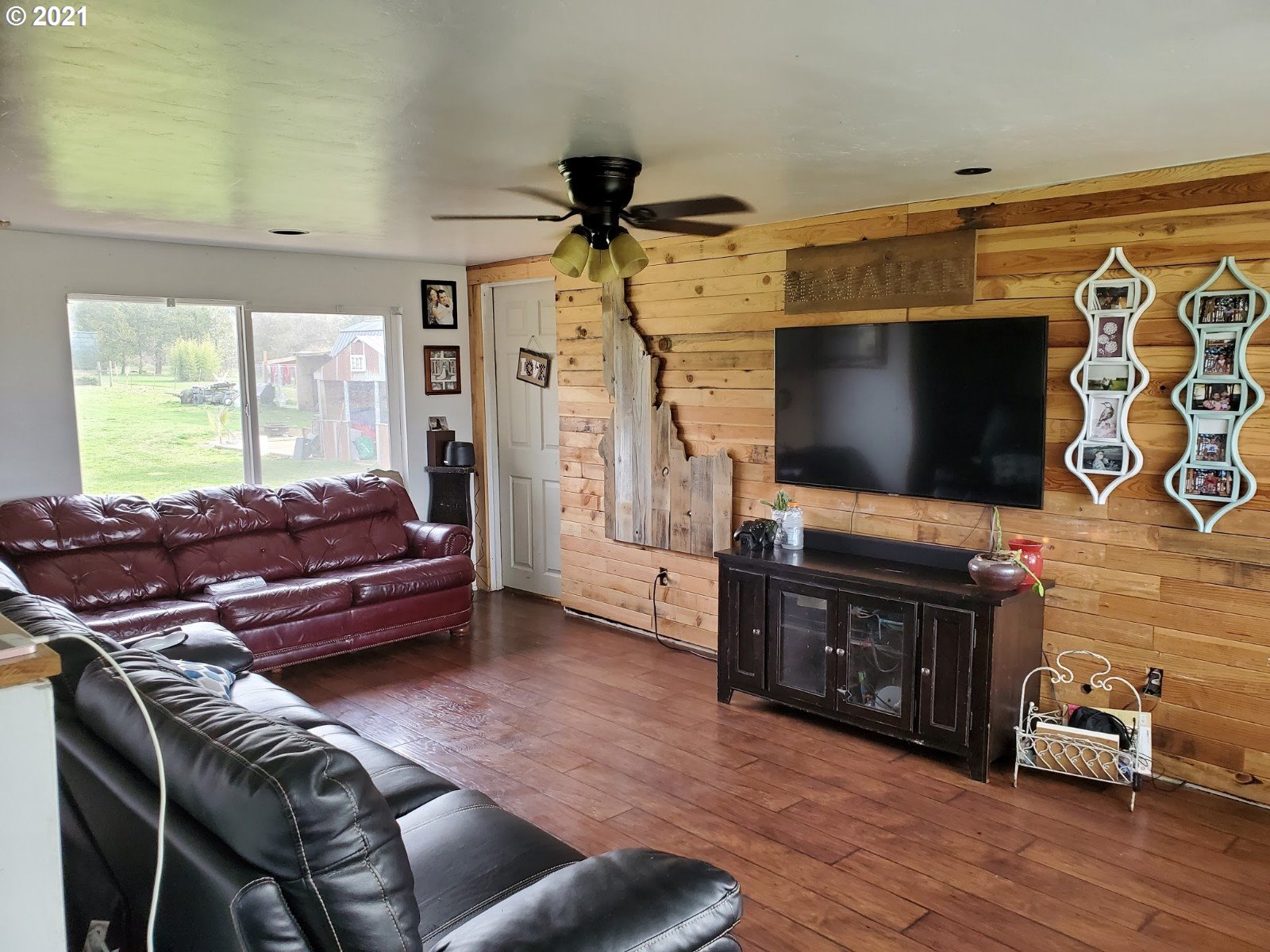 1020 Plat K Road Sutherlin, OR 97479 - Photo 3 of 25 Gallery Image 3