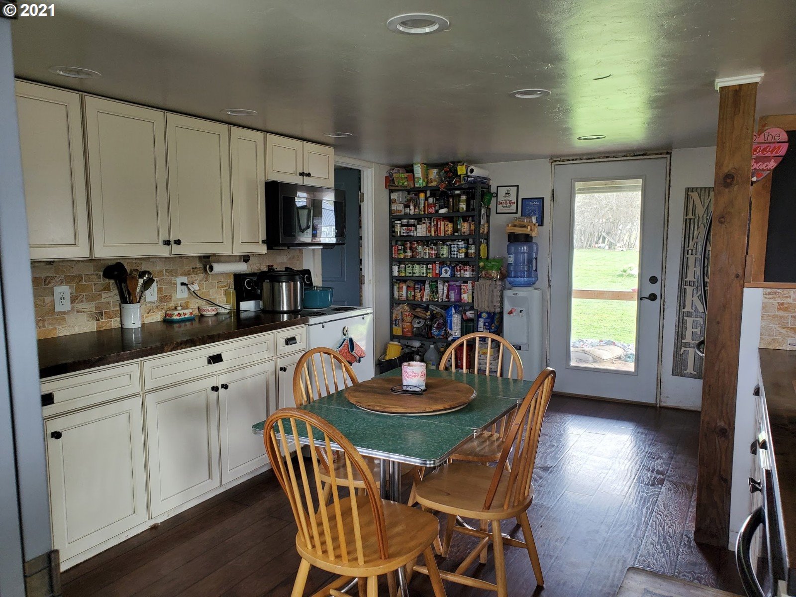 1020 Plat K Road Sutherlin, OR 97479 - Photo 5 of 25 Gallery Image 5