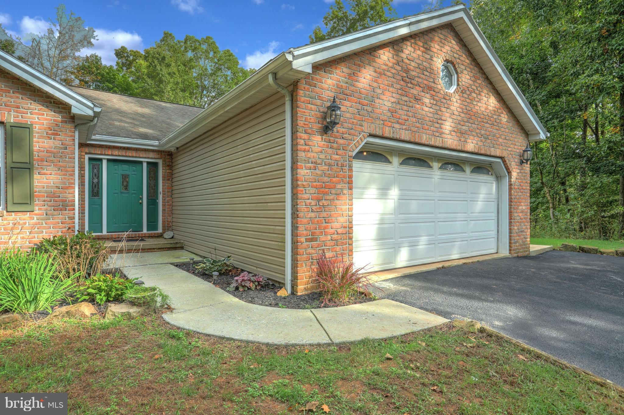 4011 Fox Run Road Dover, PA 17315 - Photo 3 of 38 Gallery Image 3
