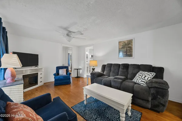 $1,700 | 1460 Midway Road Southeast, Bolivia, NC 28422