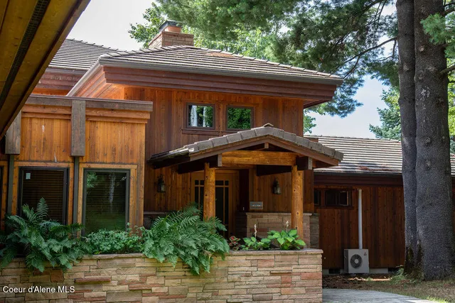 $4,300,000 | 440 Pringle, Hope, ID 83836