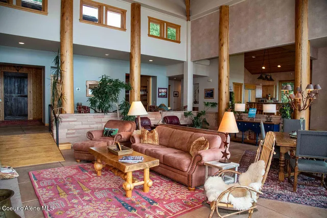 $4,300,000 | 440 Pringle, Hope, ID 83836