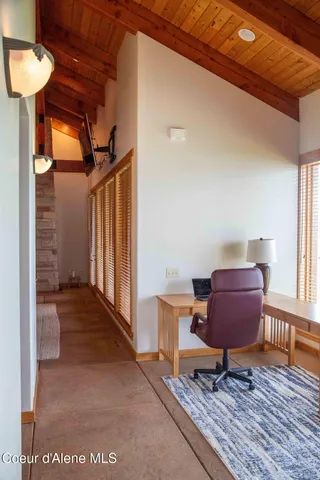 $4,300,000 | 440 Pringle, Hope, ID 83836