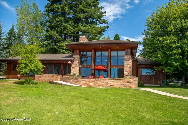 $4,300,000 | 440 Pringle, Hope, ID 83836