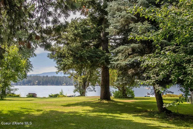 $4,300,000 | 440 Pringle, Hope, ID 83836