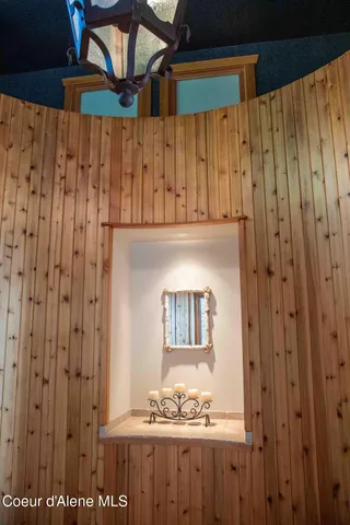 $4,300,000 | 440 Pringle, Hope, ID 83836