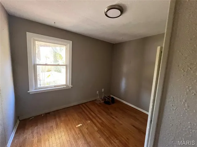 $39,900 | 11825 Larimore Road, St. Louis, MO 63138