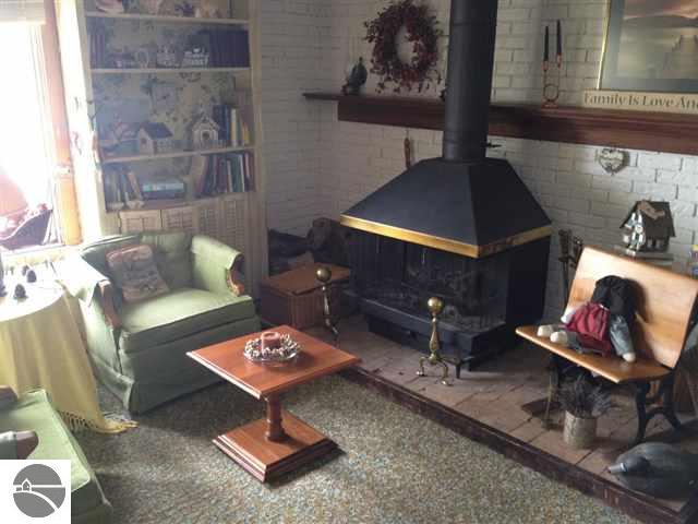 4317 Greilick Road Traverse City, MI 49696 - Photo 4 of 22 1737937-3.JPG