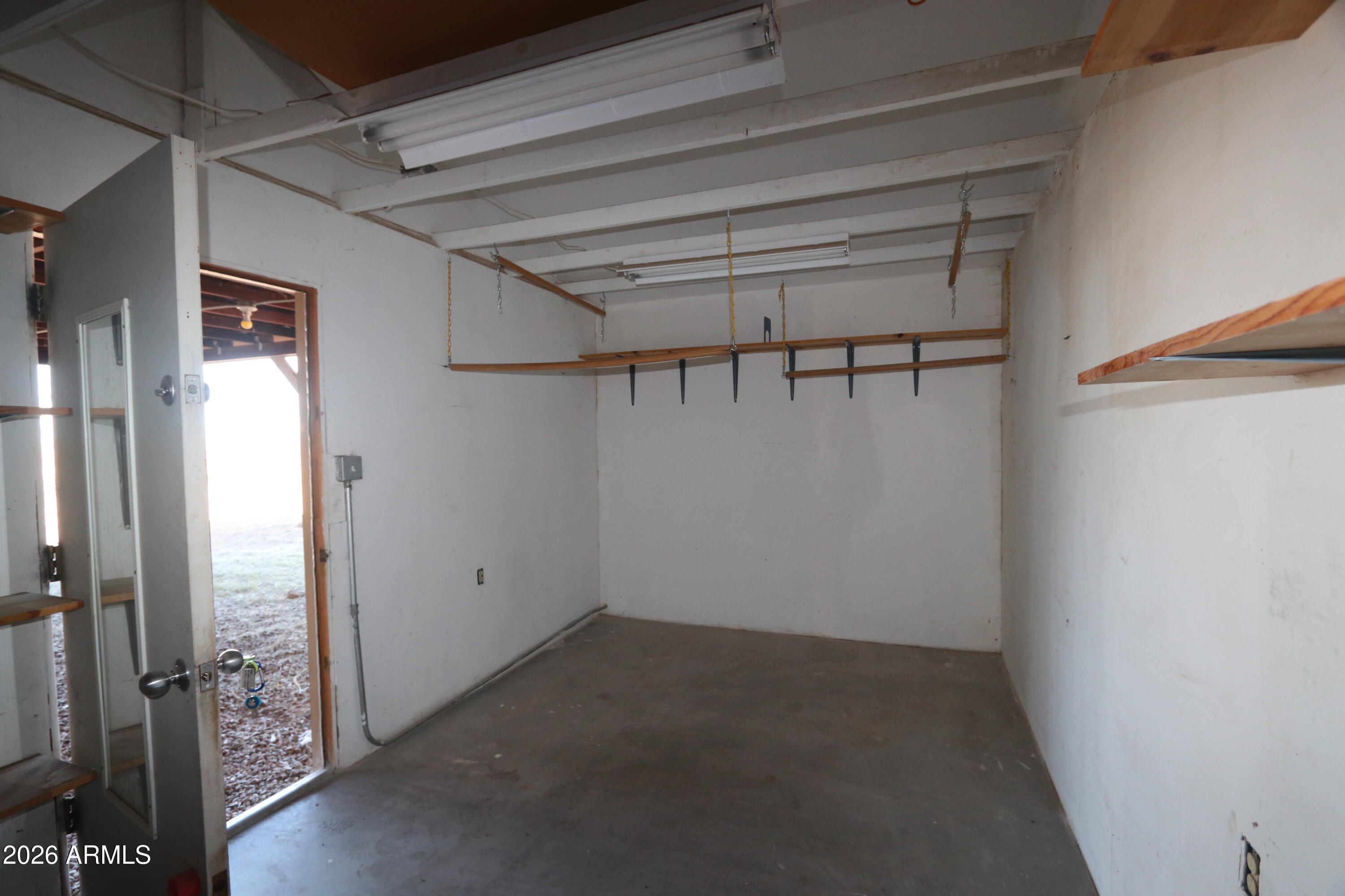 6286 East Mockingbird Road, Unit 8 Pearce, AZ 85625 - Photo 13 of 28 a view of an empty room