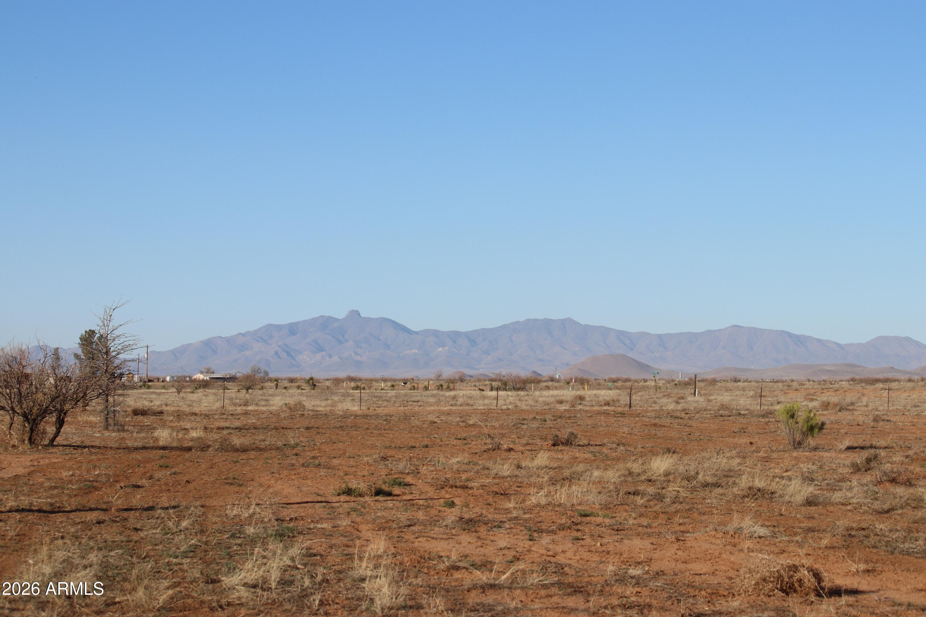 6286 East Mockingbird Road, Unit 8 Pearce, AZ 85625 - Photo 26 of 28 a view of mountain with lake view