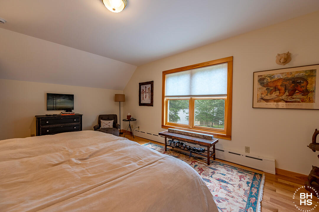 8 Pinehurst Road Saranac Lake, NY 12983 - Photo 76 of 109 HistoricHomeOnLowerSaranacLake_GH_Bedroo