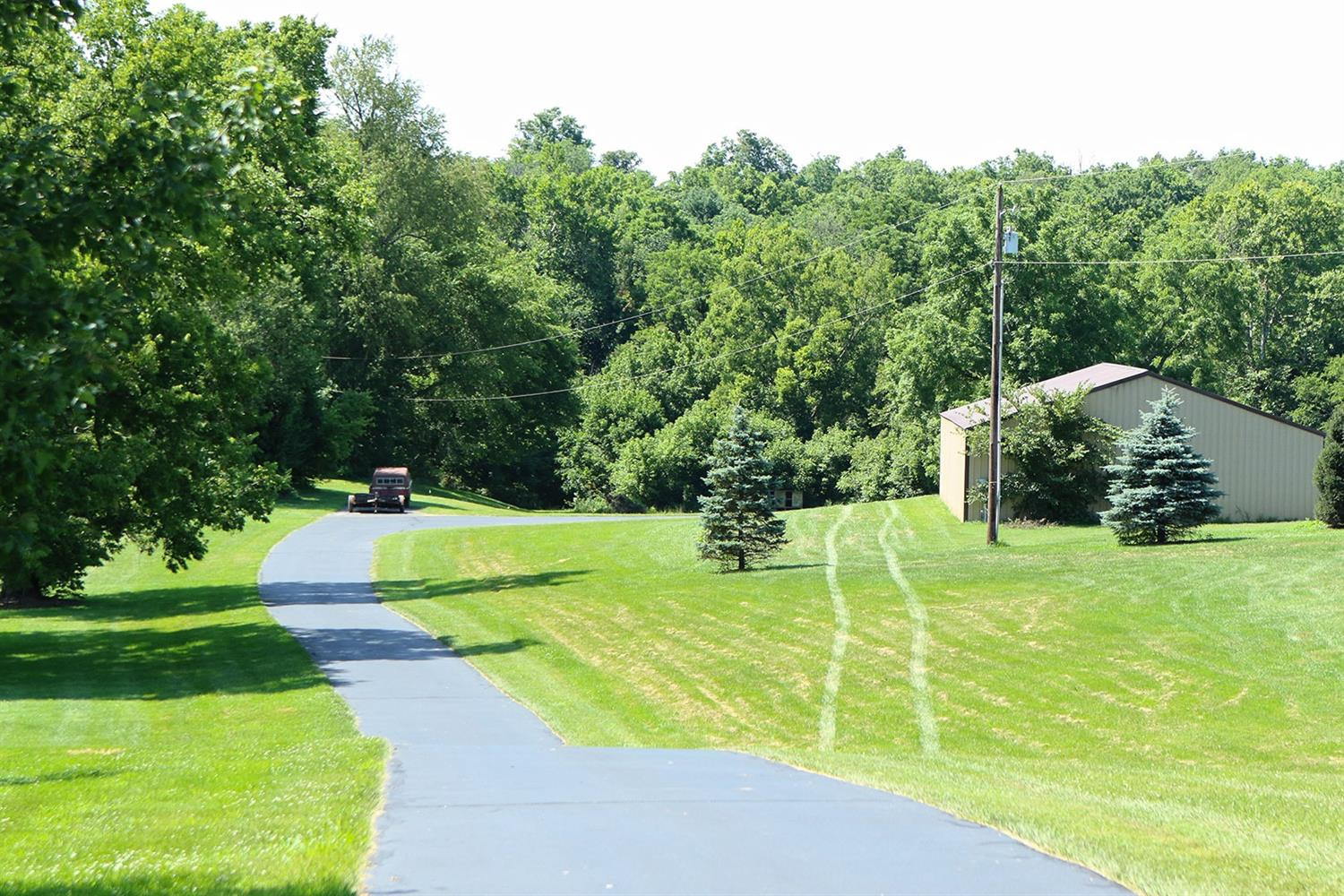 1055 Stoney Point Road Paris, KY 40361 - Photo 5 of 9 Photo 5
