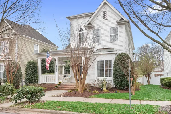 $685,000 | 15829 Trenton Place Road, Huntersville, NC 28078