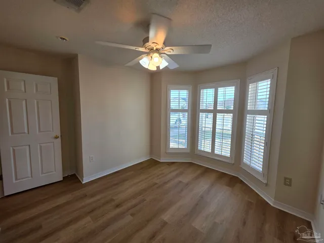 $1,895 | 6204 Pomeral Summit Street, Milton, FL 32570